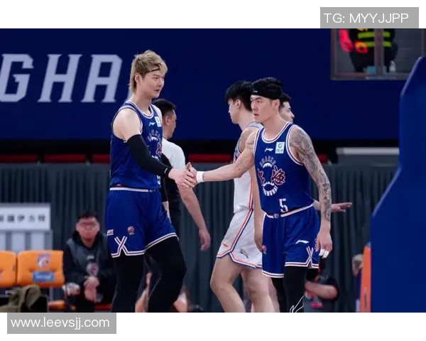 西班牙男篮与奥大利激战正酣谁能在这场对决中笑到最后 西班牙男篮与奥大利激战正酣谁能在这场对决中笑到最后